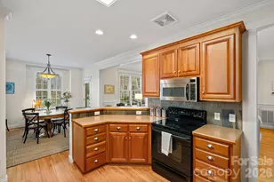 21307 Island Forest Dr, Cornelius, NC 28031 - Photo 11