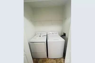 6517 Soapstone Drive, Charlotte, NC 28269 - Photo 23