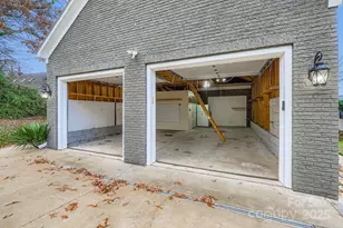 318 Queens Cove Rd, Mooresville, NC 28117 - Photo 37