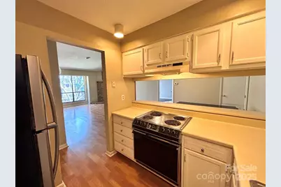 50 Ravencroft Lane, Asheville, NC 28803 - Photo 11