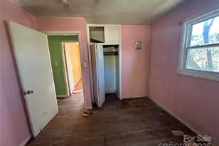 3989 Virgilina Rd, Roxboro, NC 27574 - Photo 15