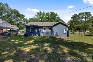 2414 Dickens Ave, Charlotte, NC 28208 - Photo 29