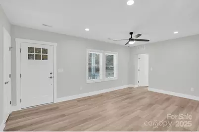 2414 Dickens Avenue, Charlotte, NC 28208 - Photo 5