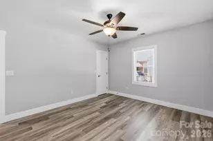 2414 Dickens Ave, Charlotte, NC 28208 - Photo 23
