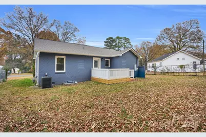 2414 Dickens Avenue, Charlotte, NC 28208 - Photo 27