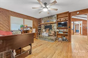 221 Mary King Mountain Dr, Murphy, NC 28906 - Photo 19