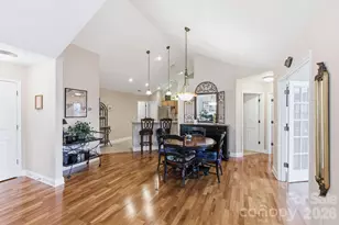 36 Craggy Vis Dr, Swannanoa, NC 28778 - Photo 15