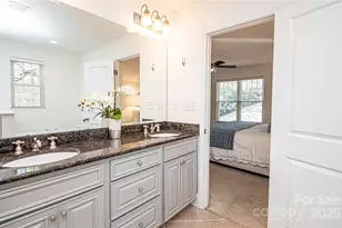 532 Inwood Dr, Charlotte, NC 28209 - Photo 23