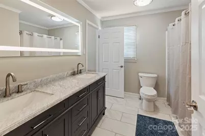 1905 10th Street Place NW, Hickory, NC 28601 - Photo 19