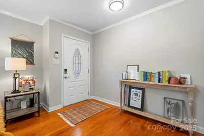 1905 10th Street Place NW, Hickory, NC 28601 - Photo 5