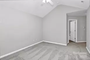 2138 Winthrop Chase Dr, Charlotte, NC 28212 - Photo 27