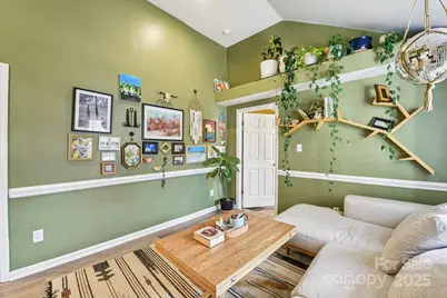 162 N Smallwood Place, Charlotte, NC 28216 - Photo 3