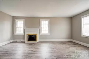 704 Earl Rd, Shelby, NC 28150 - Photo 13