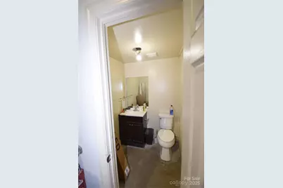 10310 Rozzelles Ferry Road, Charlotte, NC 28214 - Photo 9