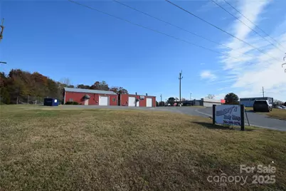 10310 Rozzelles Ferry Road, Charlotte, NC 28214 - Photo 3