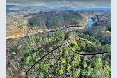 295 Bennett Branch Road, Green Mountain, NC 28740 - Photo 5