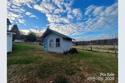 2333 Cedar Rock Circle, Lenoir, NC 28645 - Photo 7