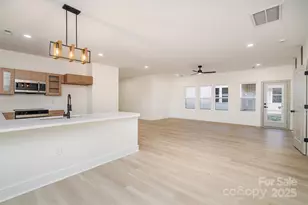 1209-2 Patterson St, Shelby, NC 28152 - Photo 7