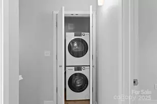 24 Lower Grassy Branch Rd, Asheville, NC 28805 - Photo 25