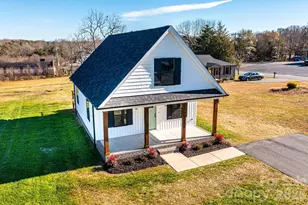 200 N Center St, Hildebran, NC 28637 - Photo 1