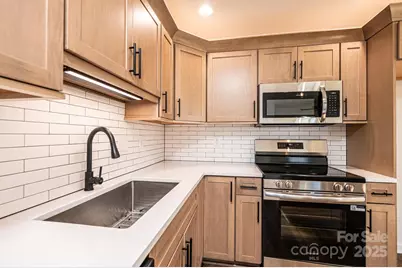 200 N Center Street, Hildebran, NC 28637 - Photo 3