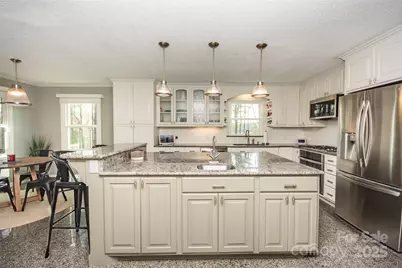 2193 Hawthorne Lane, Wilkesboro, NC 28697 - Photo 11