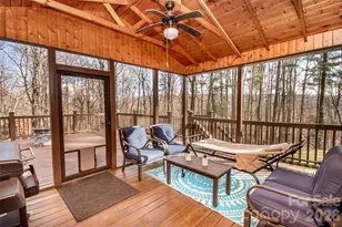 2193 Hawthorne Ln, Wilkesboro, NC 28697 - Photo 21