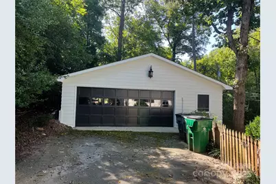 6611 Lancer Drive, Charlotte, NC 28226 - Photo 21