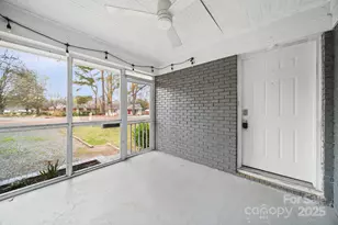 1521 Anderson St, Charlotte, NC 28205 - Photo 3