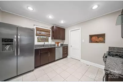 1521 Anderson Street, Charlotte, NC 28205 - Photo 9