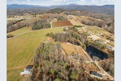 99999 Twin Lakes Drive, Flat Rock, NC 28792 - Photo 9