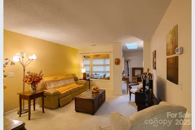 532 Woodfield Lane, Hendersonville, NC 28791 - Photo 7