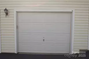 9121 McDowell Creek Ct, Cornelius, NC 28031 - Photo 15