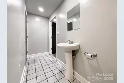 1804 Lucas Lane, Charlotte, NC 28213 - Photo 15