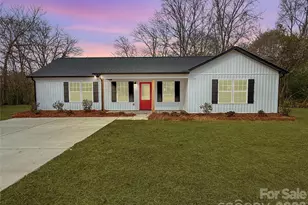 2166 Reeves Rd, Lancaster, SC 29720 - Photo 3