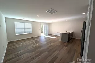 2931 Penninger Cir, Charlotte, NC 28262 - Photo 7