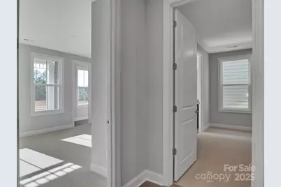 4225 Honey Locust Drive, Charlotte, NC 28215 - Photo 21