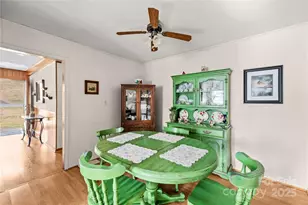 940 Meadowlane Dr NW, Lenoir, NC 28645 - Photo 37