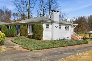 940 Meadowlane Dr NW, Lenoir, NC 28645 - Photo 7