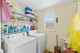 940 Meadowlane Dr NW, Lenoir, NC 28645 - Photo 31