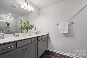 2962 Sloan Dr, Charlotte, NC 28208 - Photo 17