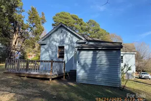 1217 Roberdell Rd, Rockingham, NC 28379 - Photo 3