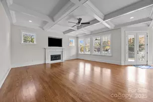 933 Sedgefield Rd, Charlotte, NC 28209 - Photo 21