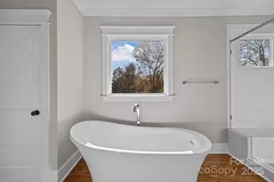 933 Sedgefield Rd, Charlotte, NC 28209 - Photo 33