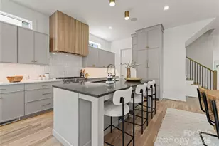 721 Charles Ave, Charlotte, NC 28205 - Photo 9