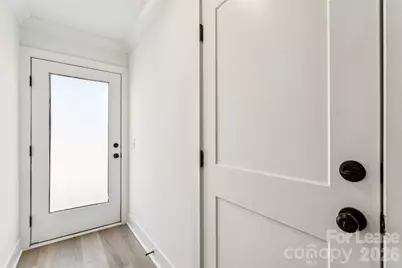 5018 Grayton Alley, Charlotte, NC 28206 - Photo 15