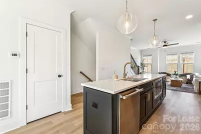 5018 Grayton Alley, Charlotte, NC 28206 - Photo 7