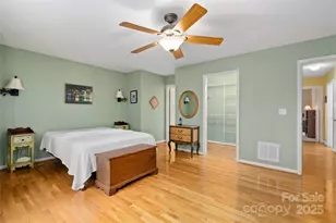 264 Charlestown Dr, Hendersonville, NC 28792 - Photo 11