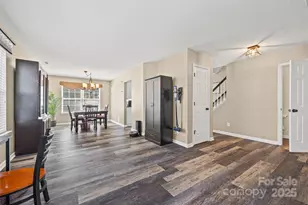 3107 Huntington Ridge Ct, Matthews, NC 28105 - Photo 7