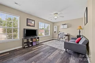 3107 Huntington Ridge Ct, Matthews, NC 28105 - Photo 11